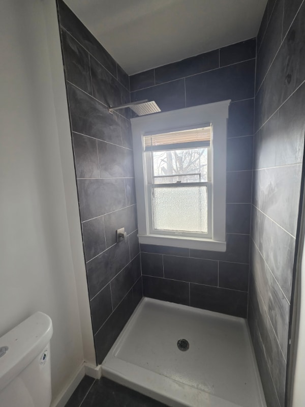 Photo - 2176 West Blvd (Cleveland, OH)
