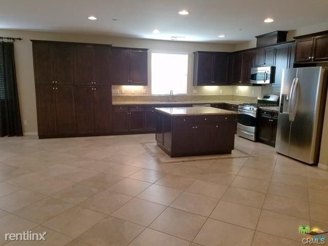 Building Photo - 2 br, 2 bath House - 3424 Desert Creek Trl