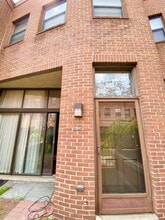 Building Photo - 906 Stubblefield Ln