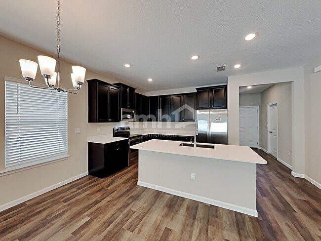 Foto del edificio - 119 Stone Arbor Ln