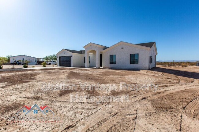 Foto del edificio - 20020 E Mayfield Rd
