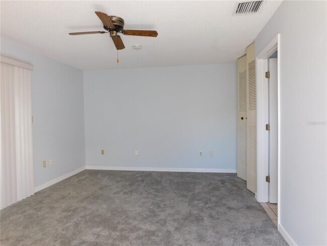 Foto del edificio - 1118 Spring Meadow Dr