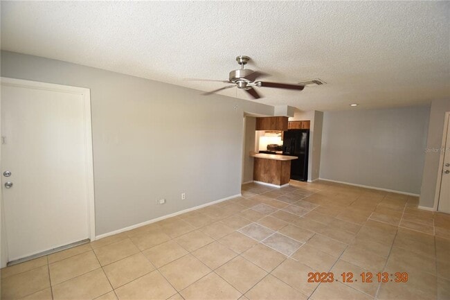 Building Photo - 228 Thorntree Pl