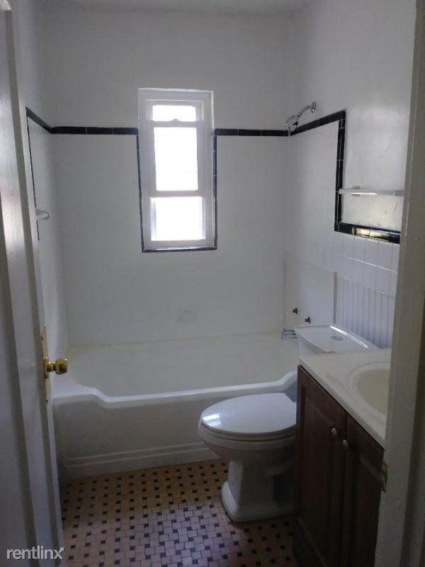 Foto del edificio - 3126 Bracken Woods Ln