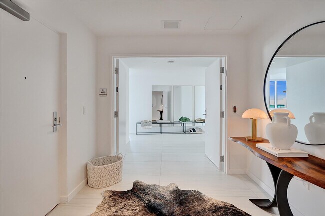 Foto del edificio - 2200 N Ocean Blvd