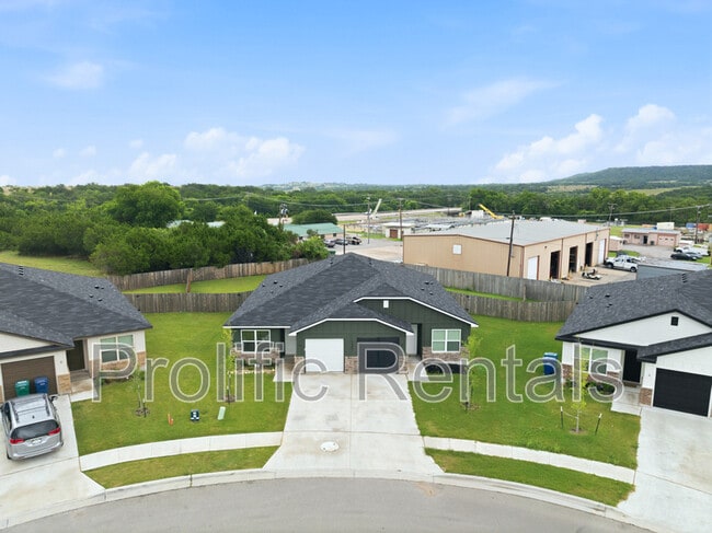 Building Photo - 1247 Concord Dr