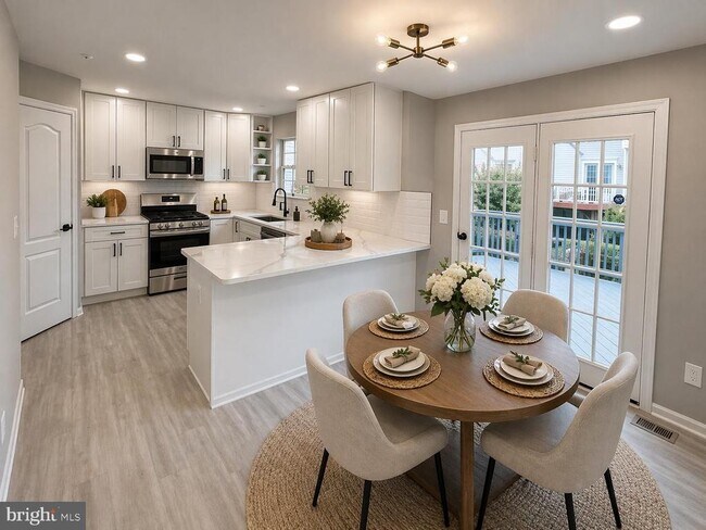 Foto del edificio - 9016 Lake Largo Dr