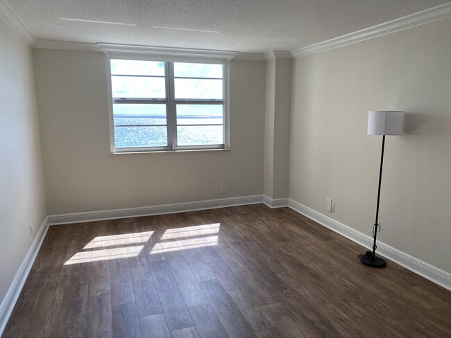 Primary bedroom Views - 1900 S Ocean Blvd