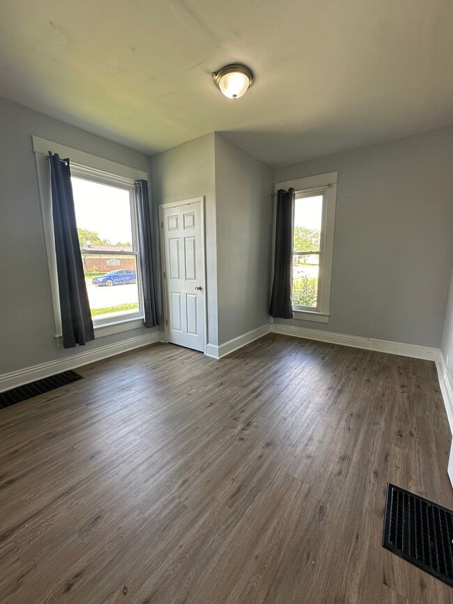 Building Photo - ?? Spacious 3BR/2BA Home in Lafayette – Pe...