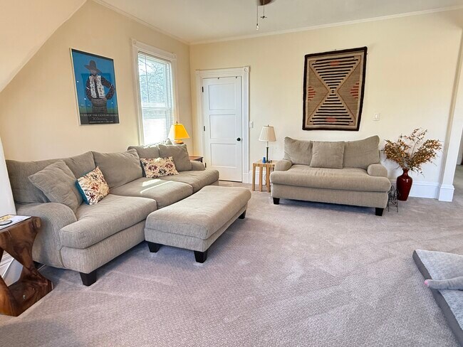 Foto del edificio - 162 Babcock St