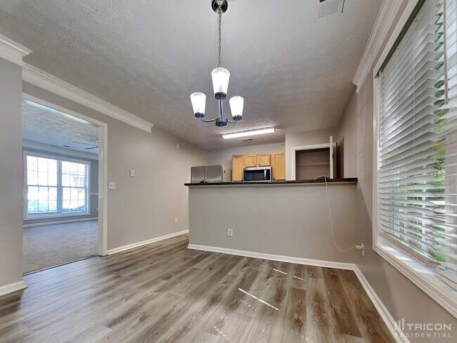 Foto del edificio - 4059 Riverside Pkwy Decatur GA