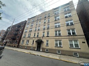 Building Photo - 311 79th St