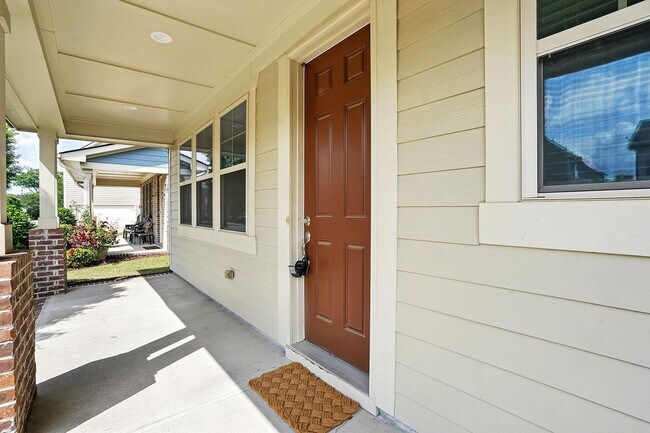 Foto del edificio - AVAILABLE NOW!-BUNGALOW STYLE HOME IN MORRISVILLE