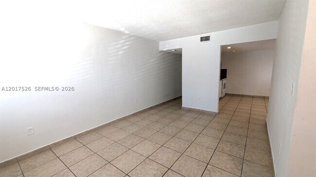 Foto del edificio - 3525 SW 25th St