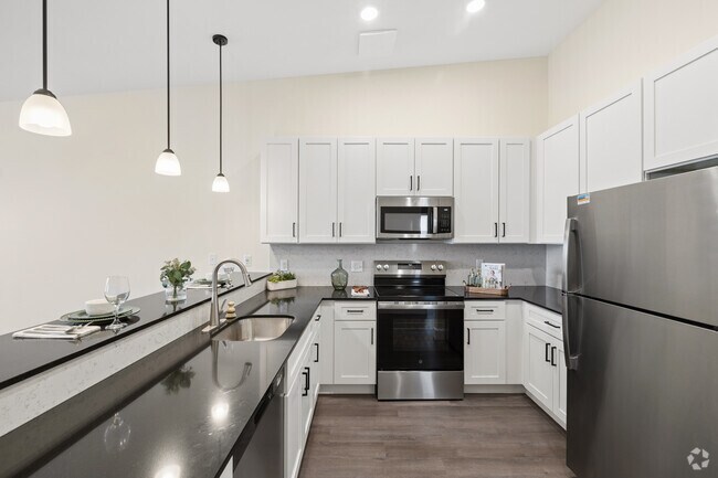 3er piso 2HAB, 2BA con sala de estar - 1,367 pies cuadrados - Cocina - Edge at Dover
