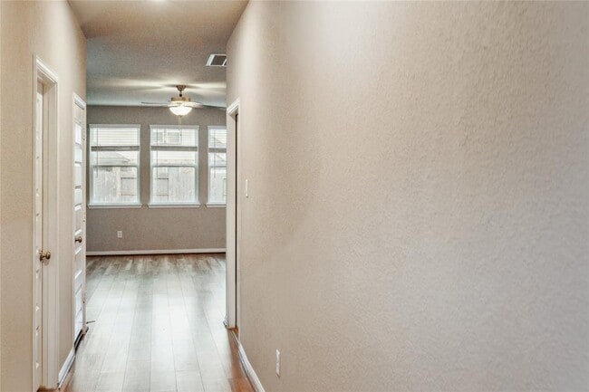 Building Photo - 17533 Rosette Grass Dr