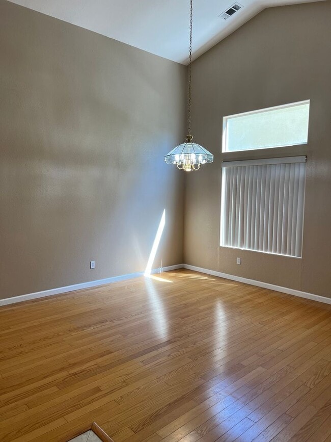 Foto del edificio - Beautiful 3-Bedroom, 2-Bath Single-Story Home