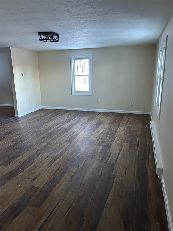 Building Photo - 3 Swan Ave