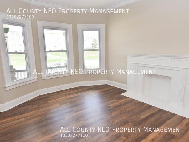 Foto del edificio - 1224 W Clifton Blvd