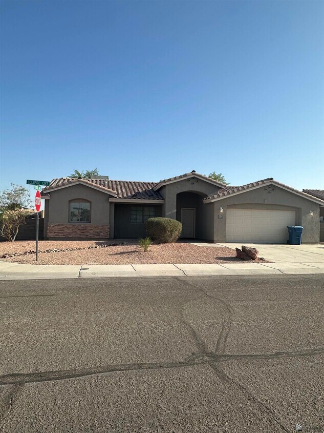 Foto principal - 11871 Eclipse Ct