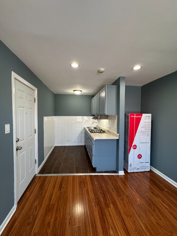 Building Photo - 2624 N Milwaukee Ave