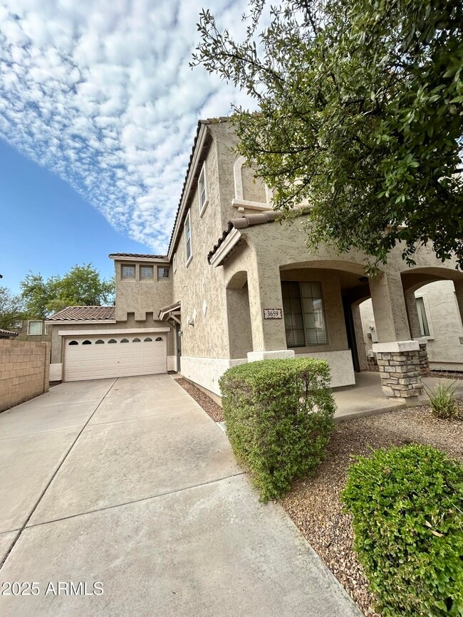 Building Photo - 3659 E Temecula Way
