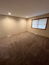 Building Photo - 7917-7919 University Ave