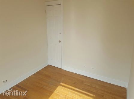 Primary Photo - 1545 Rhinelander Ave
