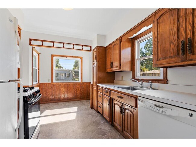 Foto del edificio - 6244 Humboldt Ave S