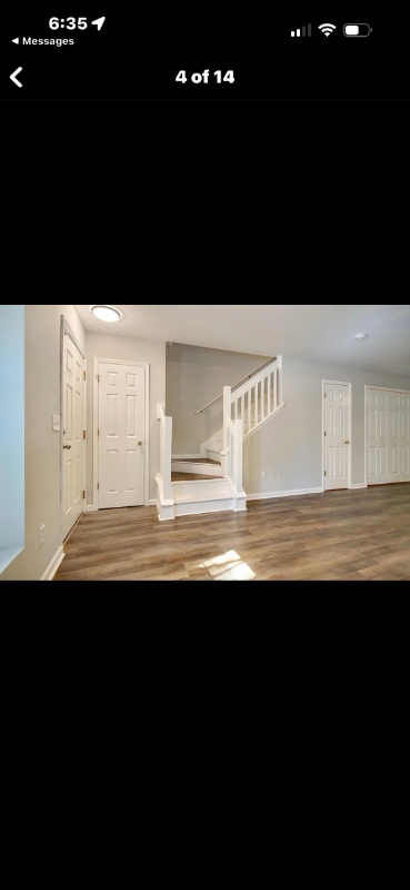 Building Photo - 8131 Shadow Oak Dr