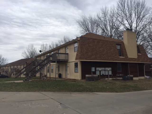 Building Photo - 149-195 NW Vesper St