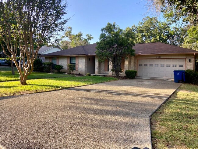 Foto del edificio - 2939 Quail Oak St