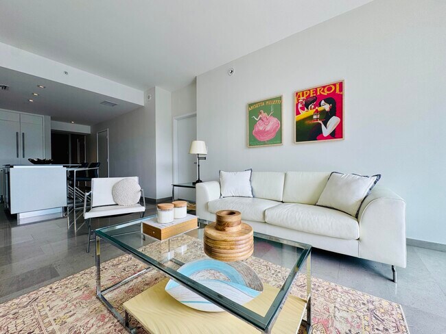 Foto del edificio - 88 SW 7th St