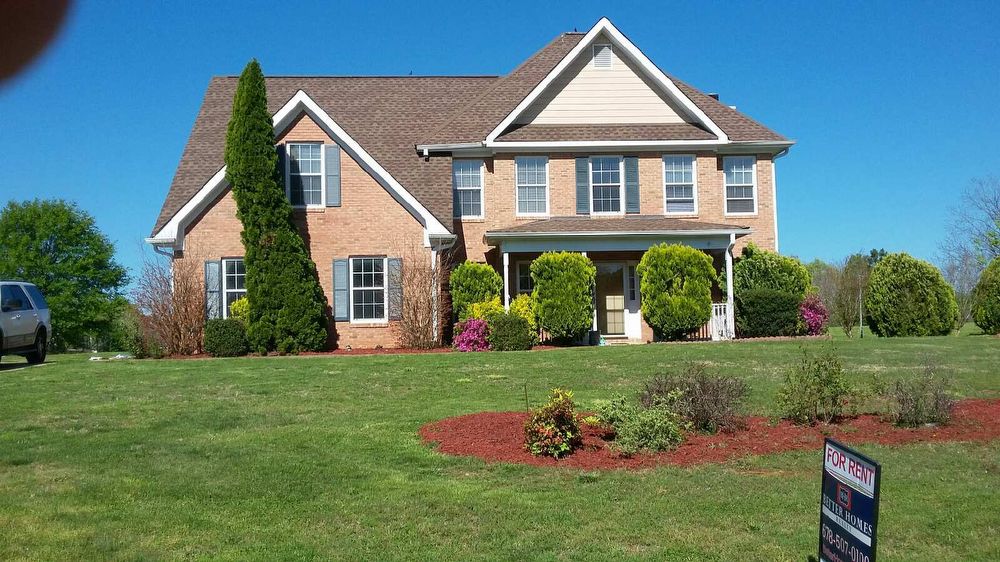 Primary Photo - 173 River Park Cir