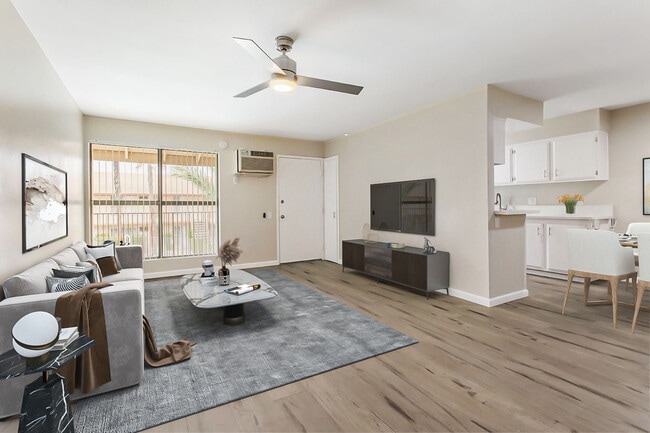 Building Photo - Erie-Holt Apts