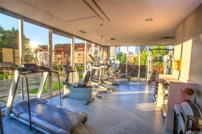 Foto del edificio - Continental Place - 1 bedroom