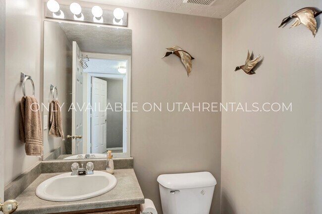 Foto del edificio - 1346 S 1440 East St