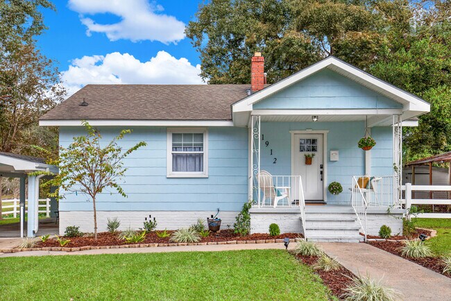 Foto del edificio - 1912 Hawthorne St