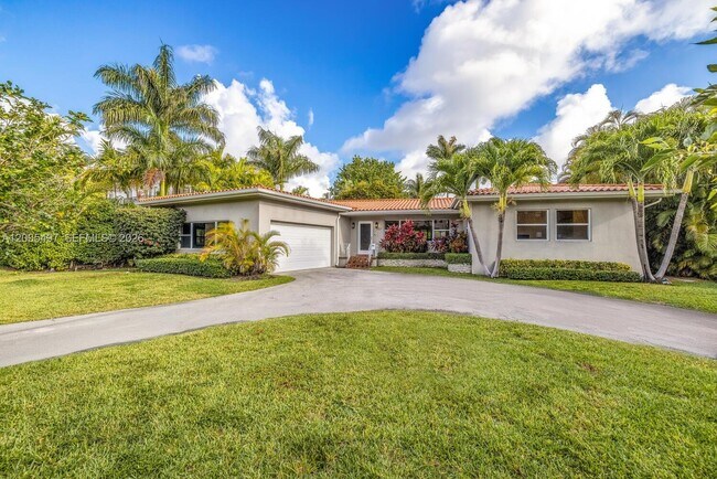 Foto del edificio - 1411 NE 101st St