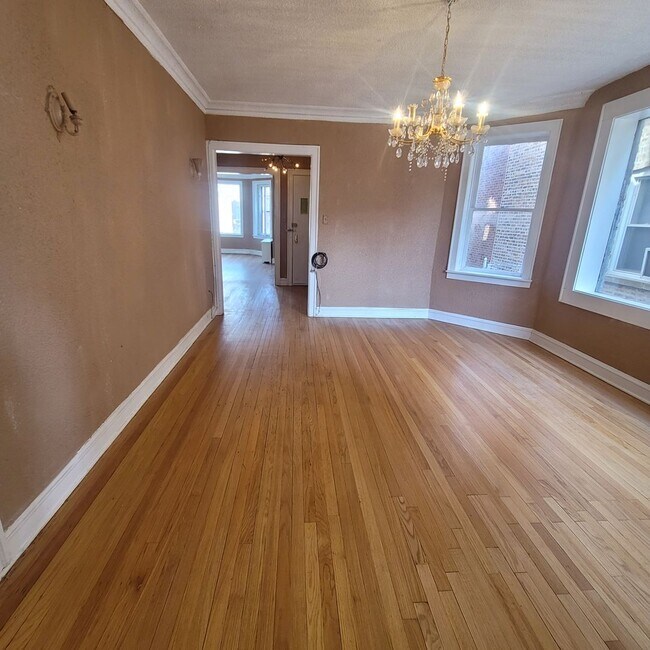 Foto del edificio - 8010 S Saint Lawrence Ave