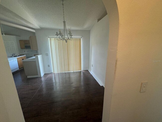 Building Photo - Beautiful  3bed  2Bath  House in Poinciana