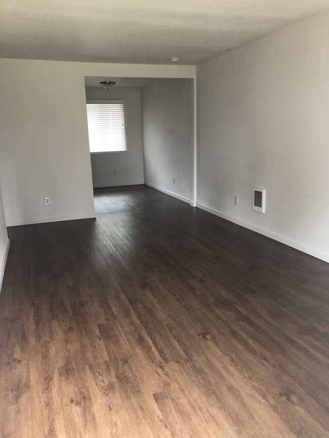 Foto del edificio - 3525 SW 122nd Ave
