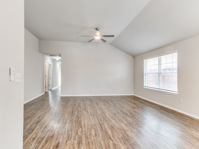 Foto del edificio - 4328 SE 48th Terrace
