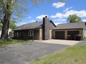 Building Photo - 7205 Rogers St