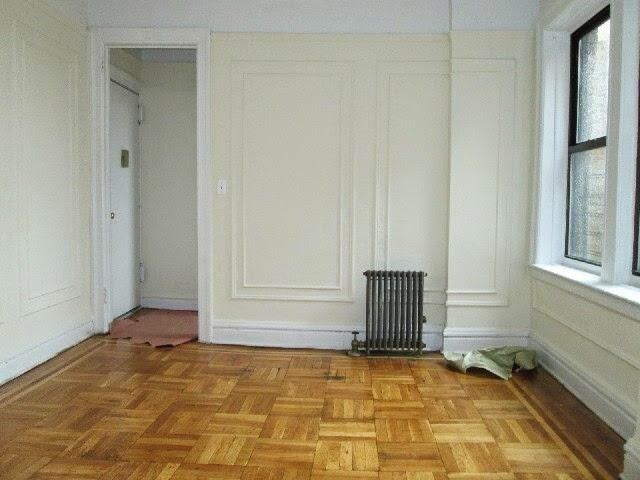Building Photo - 200 Dyckman St