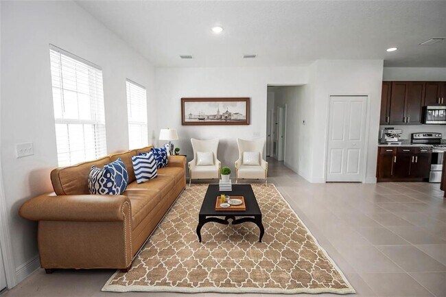 Building Photo - 2580 SW 175 Loop
