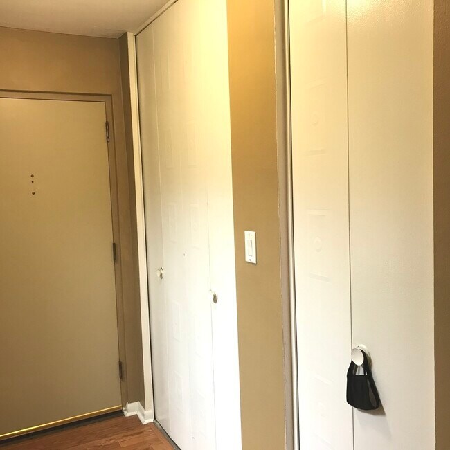 Foto del edificio - 222 N Marion St