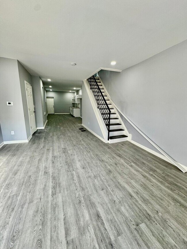 Foto del edificio - Anika Homes 3 Bedroom