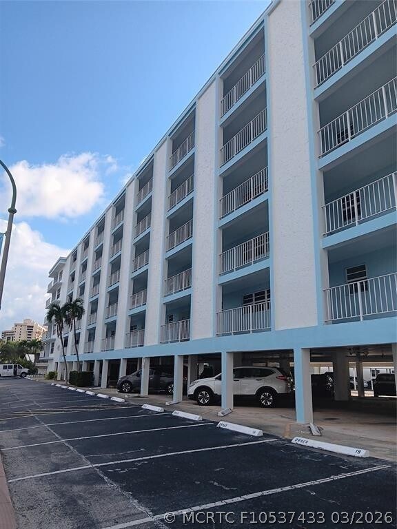 Foto del edificio - 4540 N Ocean Dr