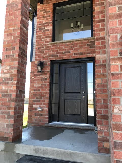 Building Photo - Spacious 4-Bedroom Family Home * North Lon...